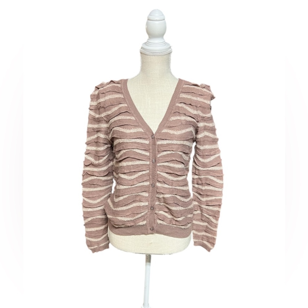 H&M button‎ down sweater